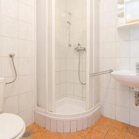 Lovely In Okrug Gornji With Wifi Apartment Trogir